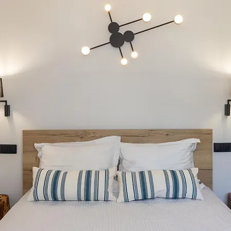 Apartamento Raffar Luxury Chora Ii *