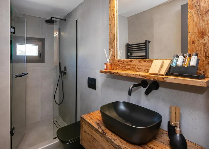 Raffar Luxury Chora Ii