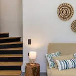 Raffar Luxury Chora Ii Apartment Tínos