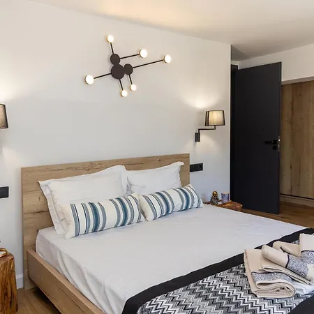 דירה Raffar Luxury Chora Ii *