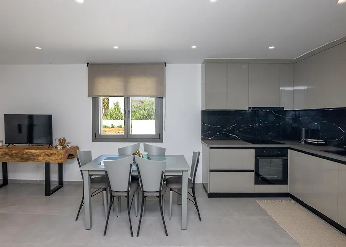 Raffar Luxury Chora Ii